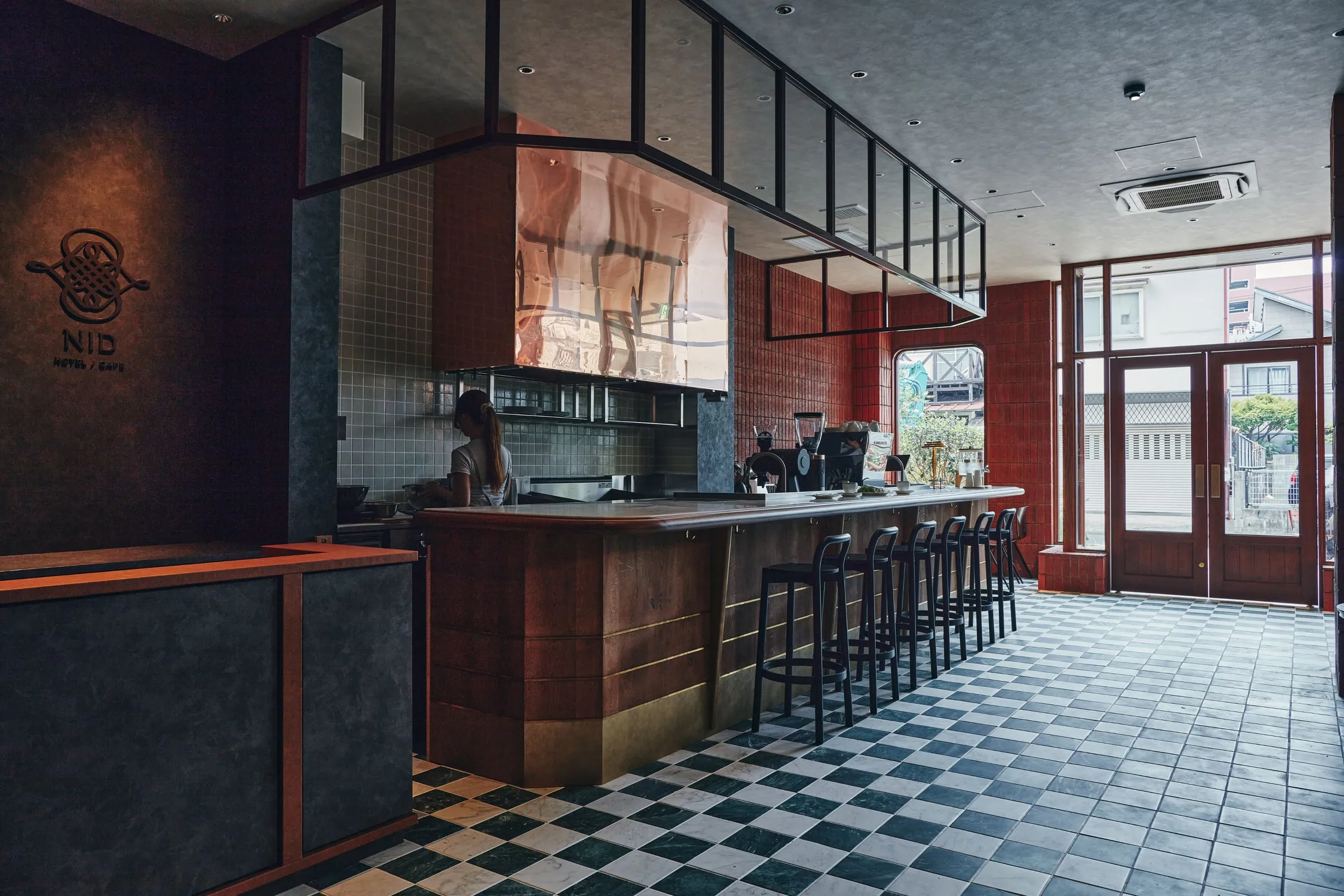 NID CAFE の店内